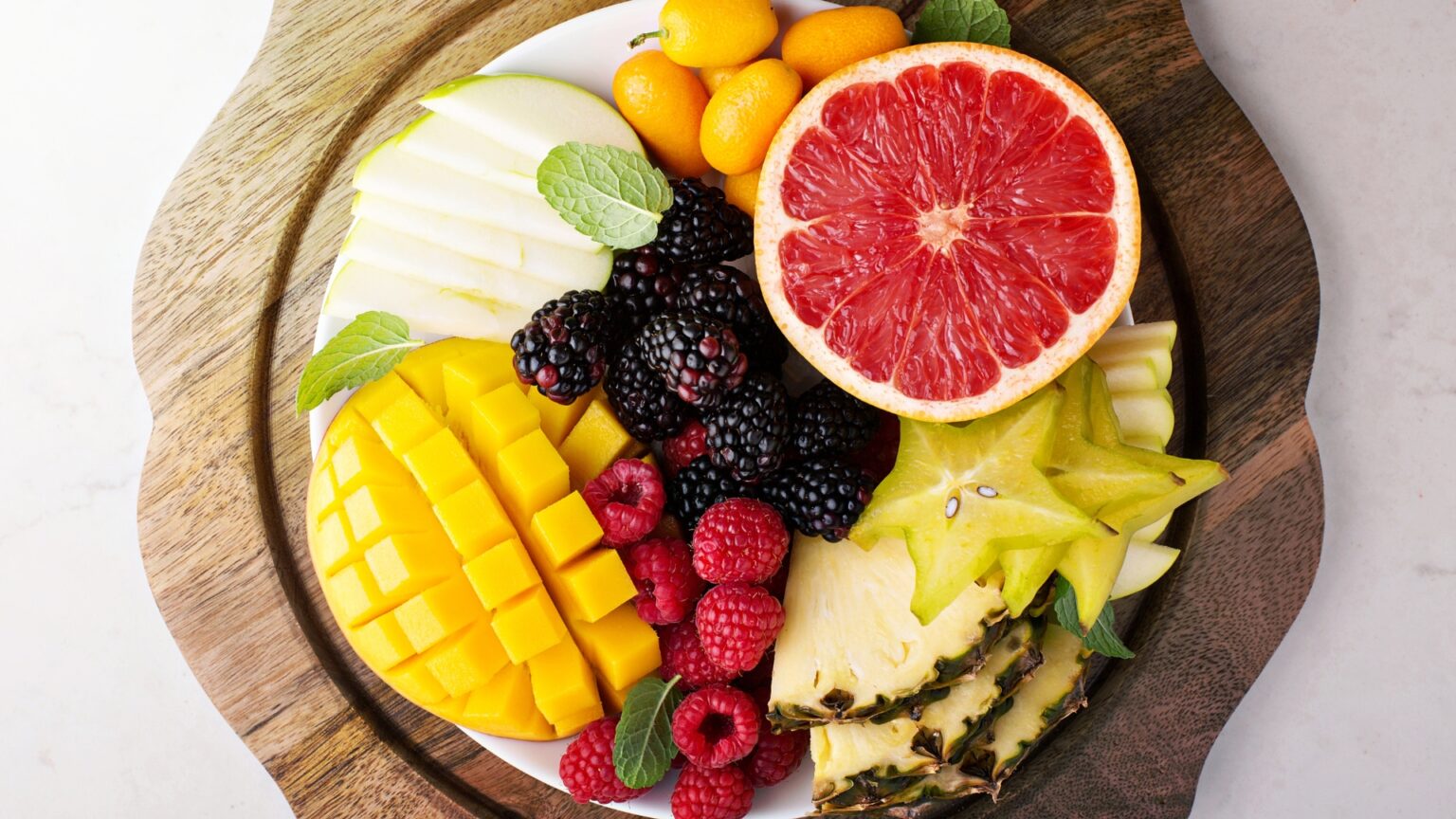 7-fruits-high-in-collagen-to-keep-your-skin-firm-and-smooth